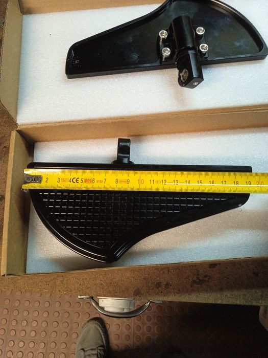 Peseiras em alumínio para moto