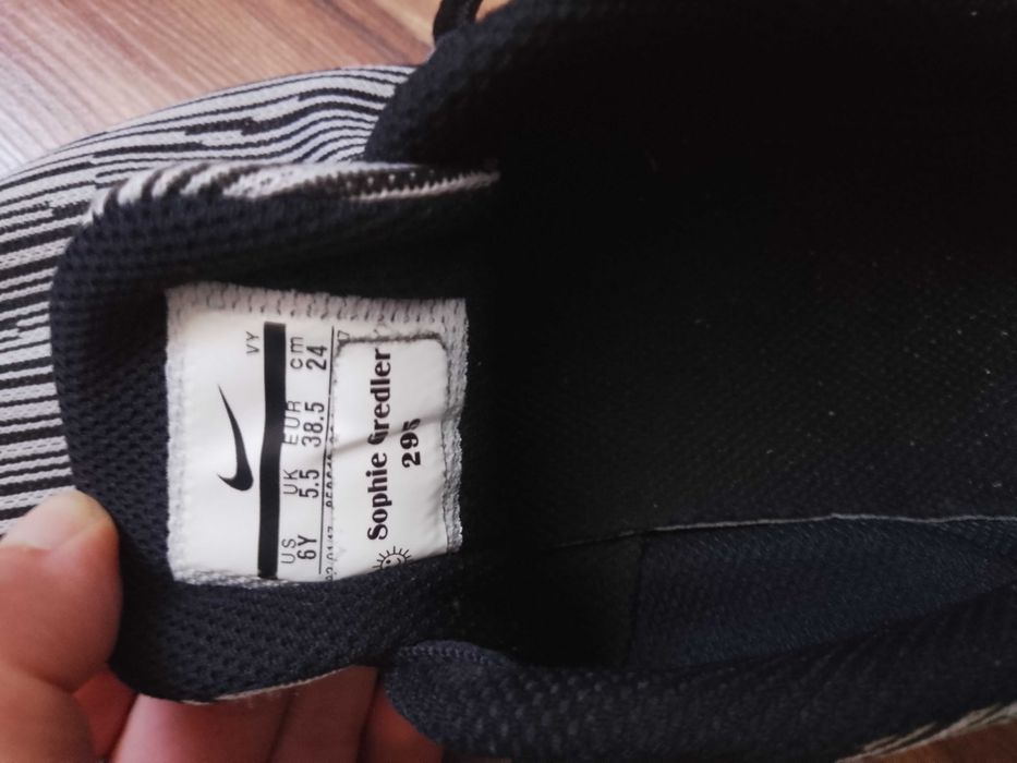 Buty damskie Nike 38,5