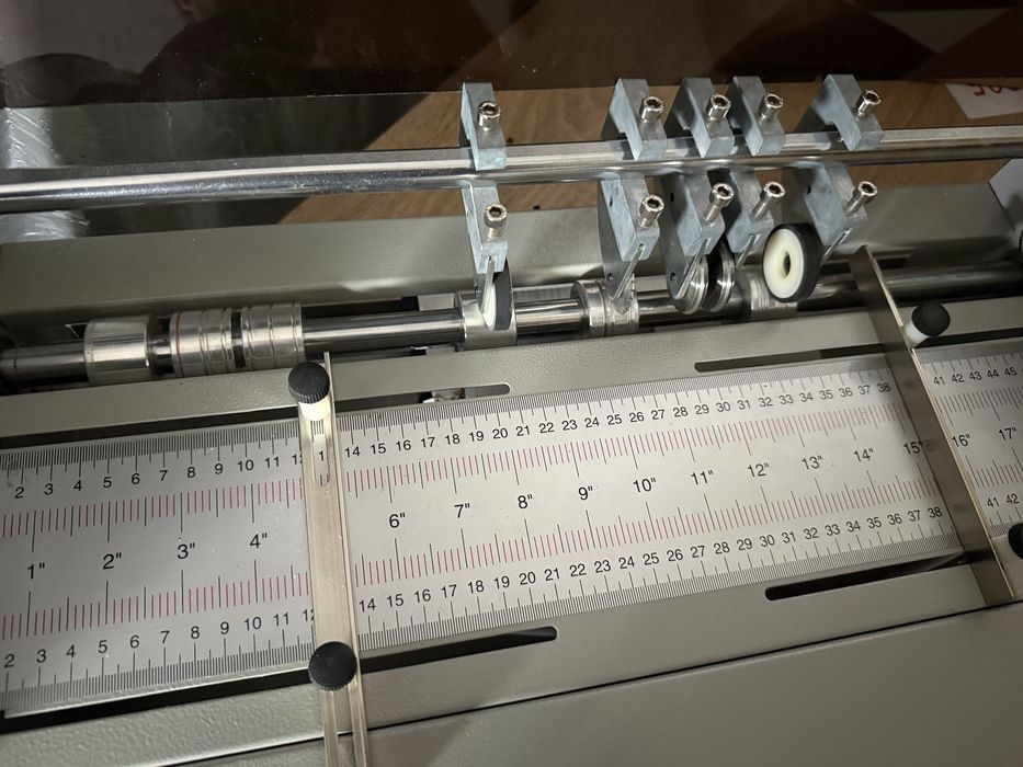 ARKFORM 450E – bigownica, perforator i nacinarka 3:1