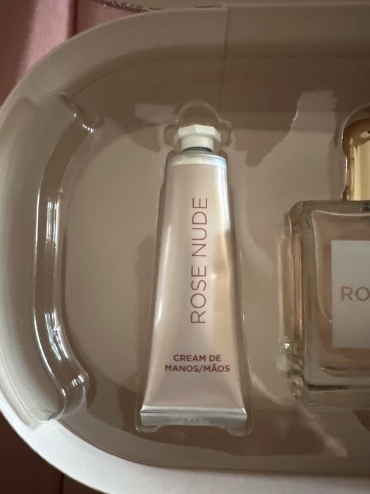 Conjunto perfume, creme de maos e body milk