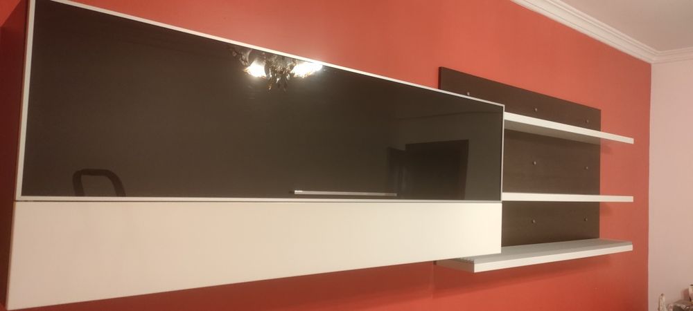 vendo moveis sala muito bom estado ,também tenha mesa da cosinha