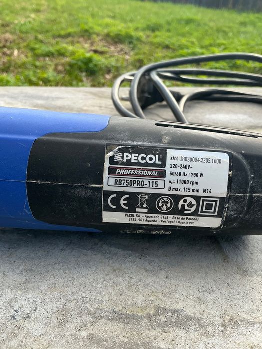Rebarbadeira pecol usada