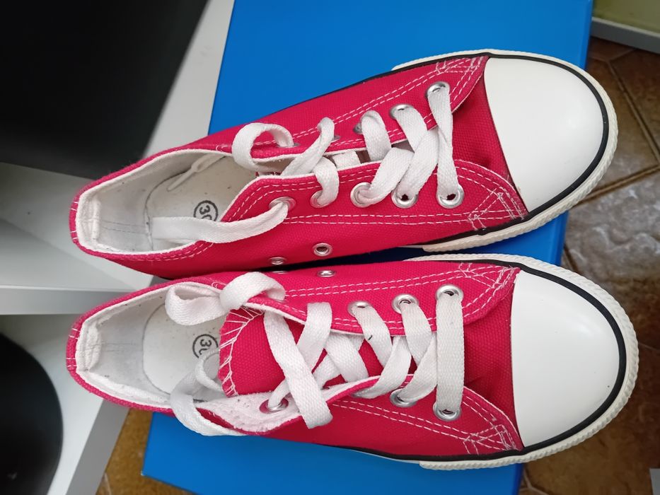 Tenis tipo converse