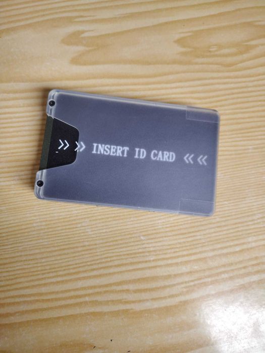 Porta Cartões de Liga de Alumínio com Bloqueio RFID