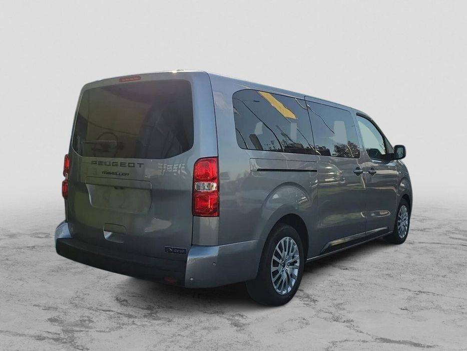 Peugeot Traveller