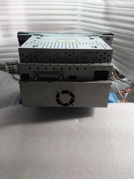 Mercedes-Benz W211  Harman Becker BE 7023