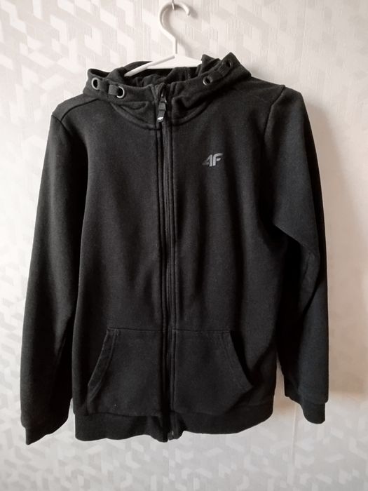 Bluza dresowa  rozmiar S firmy 4 F
