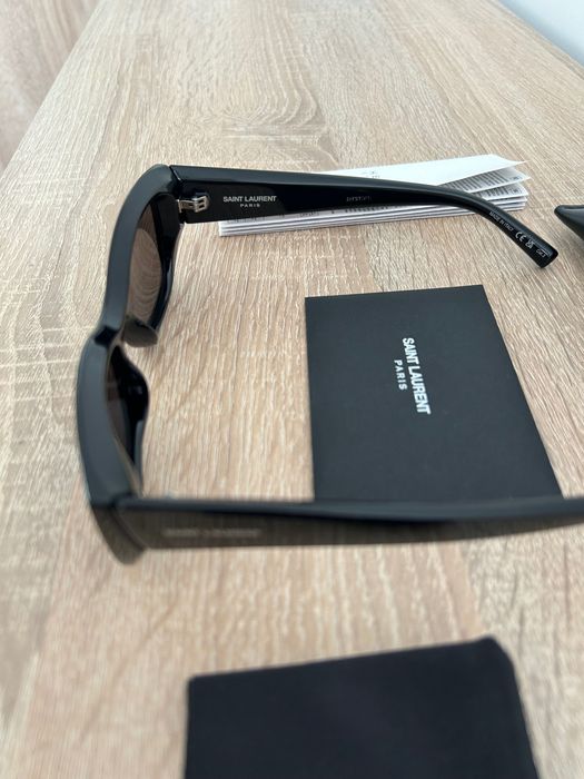 Okulary przeciwsłoneczne Saint Laurent SL 593 sunglasses czarne black