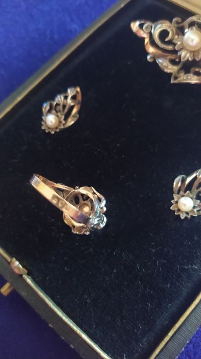 Jóias de prata com ouro