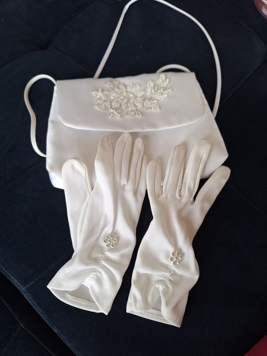 Torebka i rękawiczki komunia