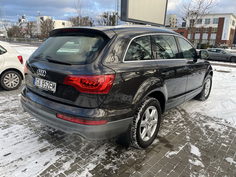 Audi Q7 2013 polski salon