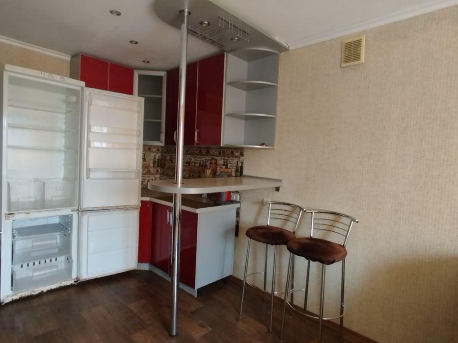 Продам кімнату в сімейному гуртожитку