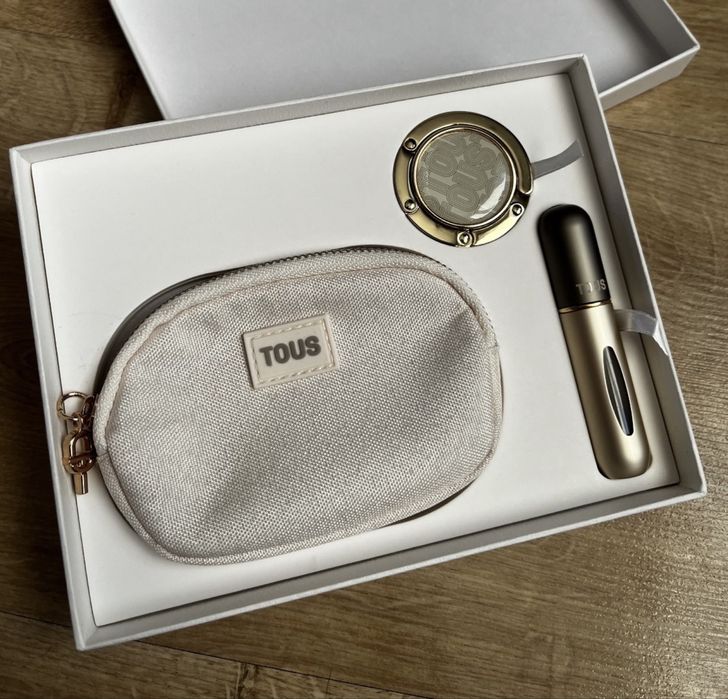 Tous saszetka atomizer, wieszak na torebke nowe