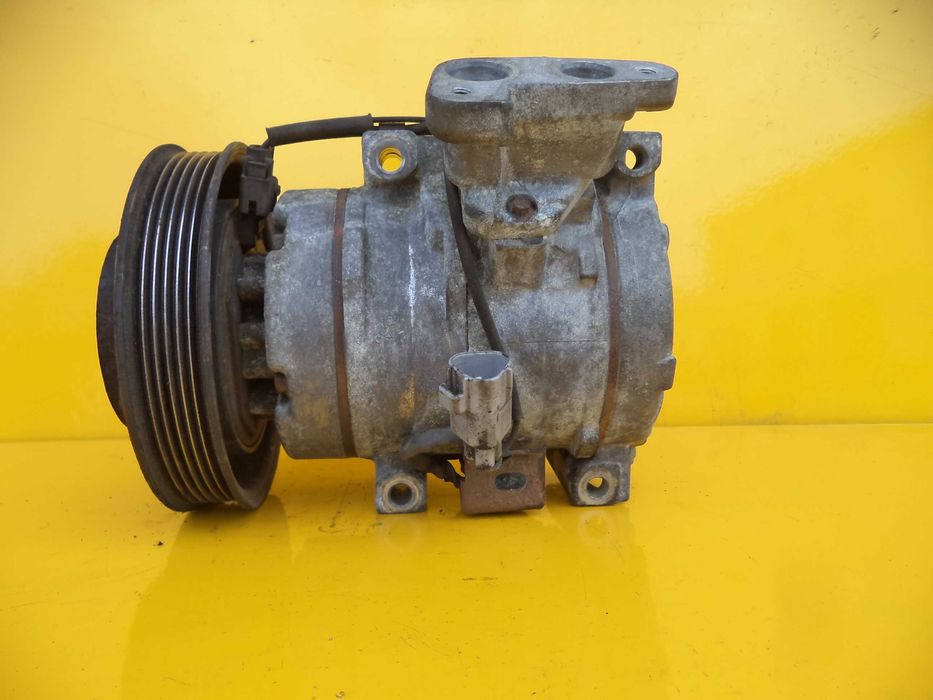 Компрессор кондиционера Toyota Avensis (T22) (1,8) з 97-03 р.в.