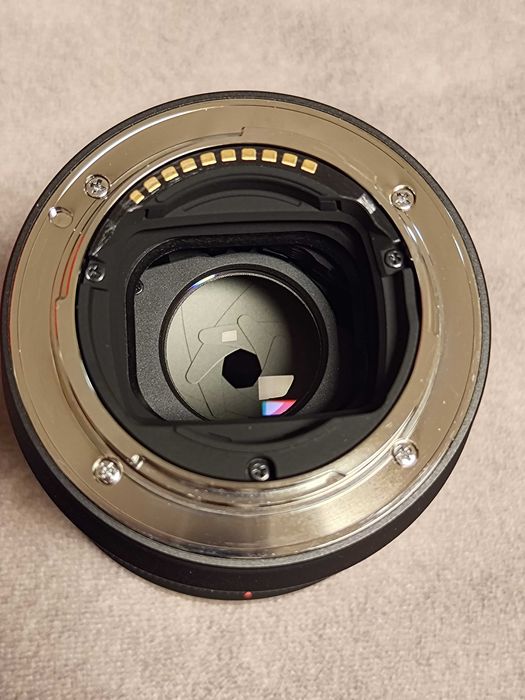 Obiektyw Sony FE 50 mm f/1.8 (model SEL50F18F)