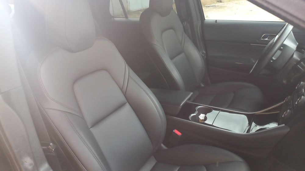 Форд експлорер 2017 рік