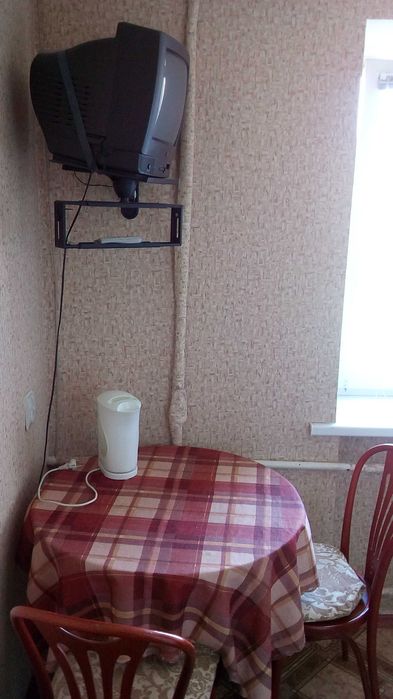 2кімнатні апартаменти з видом на Мак Дональдз. 3 окремі ліжка