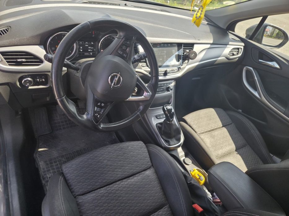 Opel Astra K 1.6 cdti  110KM