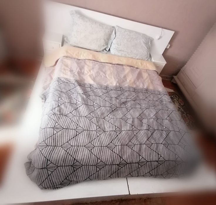 Vendo cama de casal