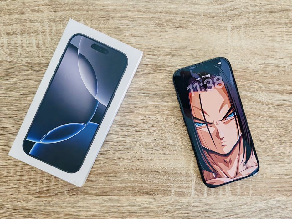 iPhone 16 Pro - 128Gb - Preto