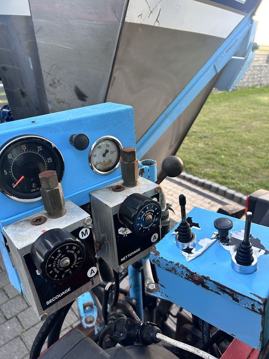 Kombajn Braud 524 do owoców