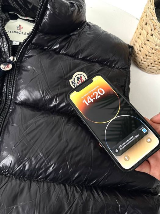 Жилетка Moncler / Жилетки Монклер (Чорна, з капюшоном)