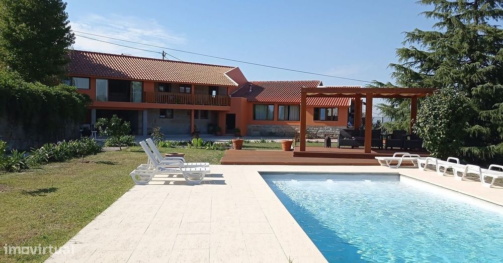 Quintinha com 4 Suites e Piscina | Penafiel