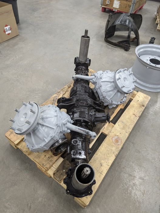 Комплект ПЕРЕДНІЙ МІСТ МТЗ 82 Передний Мост мТз 80/82/892 + Колеса