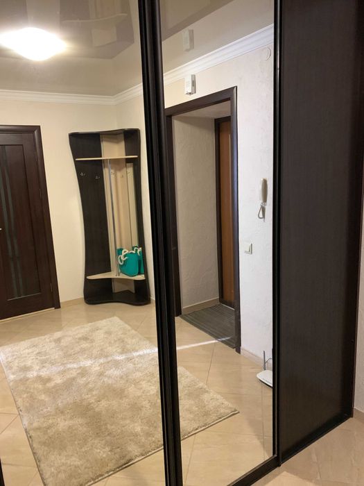 Центр. С. Крушельницької. Звітні документиВласник. Квартира подобово