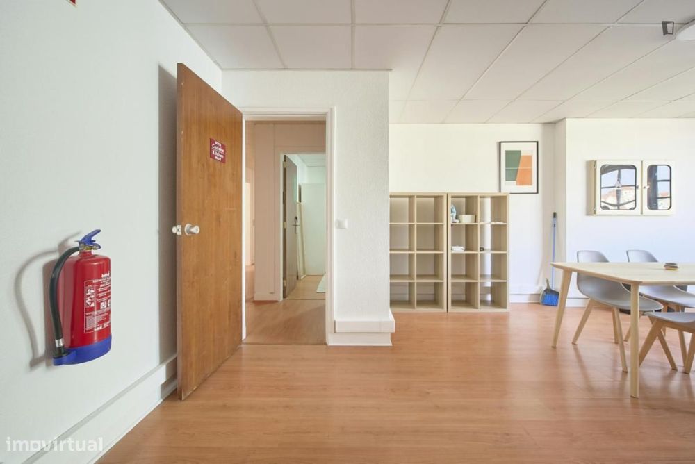 Quarto - localizado em Avenida da Liberdade Lisbon