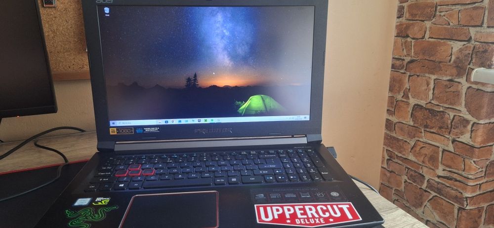 Laptop Acer Predator Helios 300 PH315-51 z ekranem o przekątnej 15-15.9 60hz