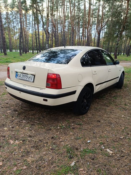 Автомобиль пассат б5