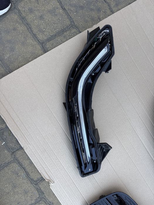 LED правий Світодіодні ДХО Рено Колеос 2 266008290R