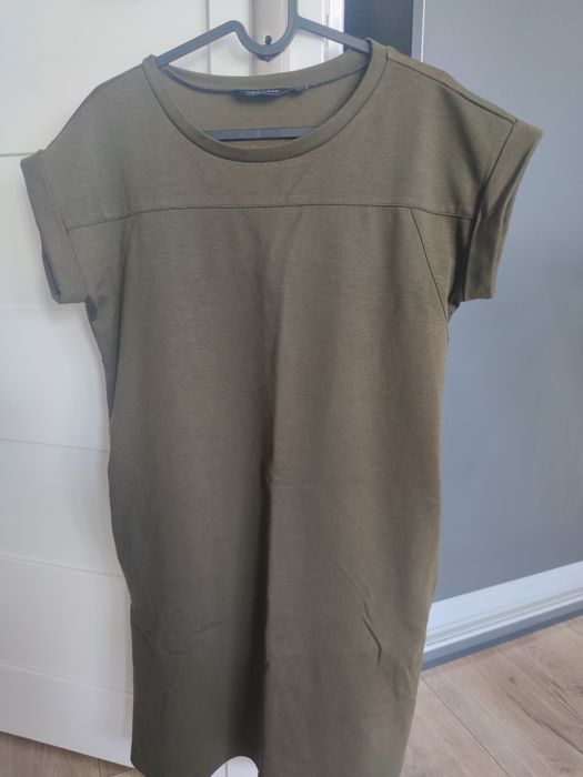 Oliwkowa sukienka New look