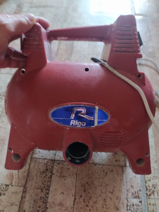 Плитка и краскопульт