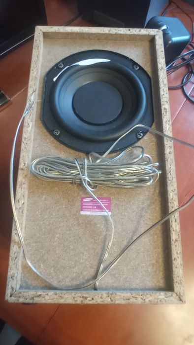 Subwoofer Samsung  PS- EW 1-1