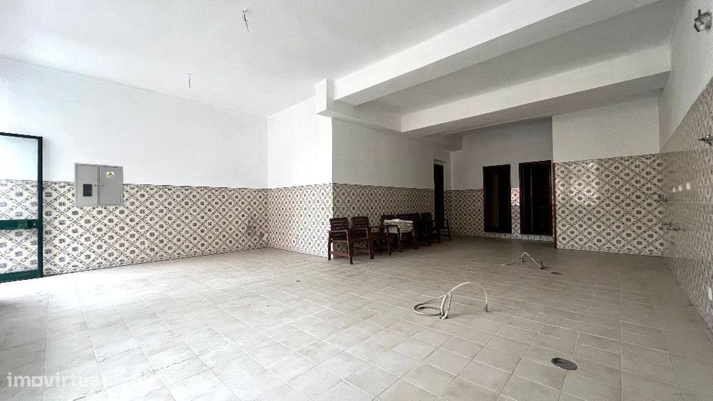 Excelente oportunidade para investimento loja na zona da Conchada