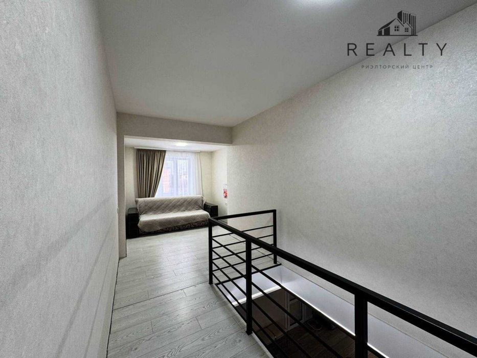 Будинок на Сонячному з сучасним ремонтом (22-350-114)