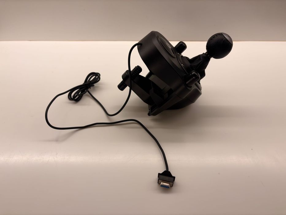 Volante Logitech G29 + Pedais + Shifter (PlayStation/PC/Mac).