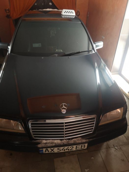 Таксі перевезення речей тварин та побутових речей.