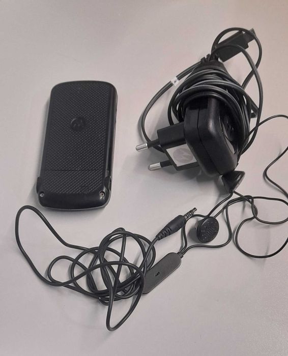 ID 19 - Vendo Motorola EM25