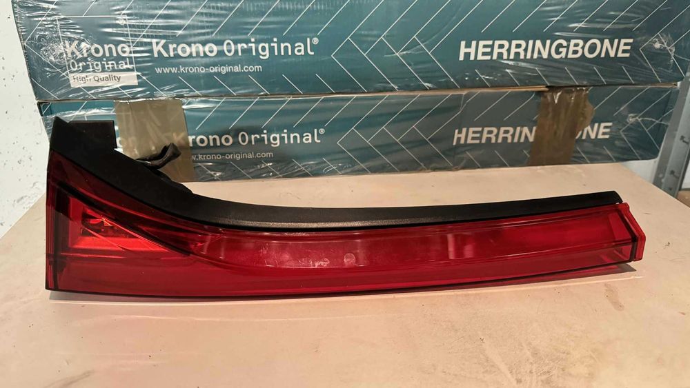 mitsubishi eclipse cross lampa bagażnika tylna lewa