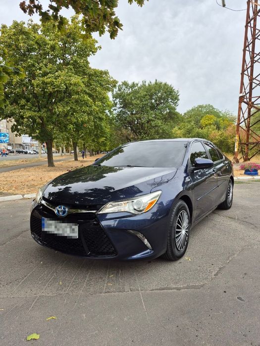 Авто в аренду TOYOTA CAMRY 2016. Гибрид!900 грн