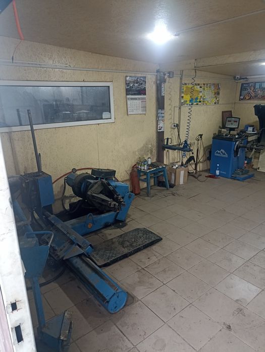 Продам приміщення  . Можлива oренда.