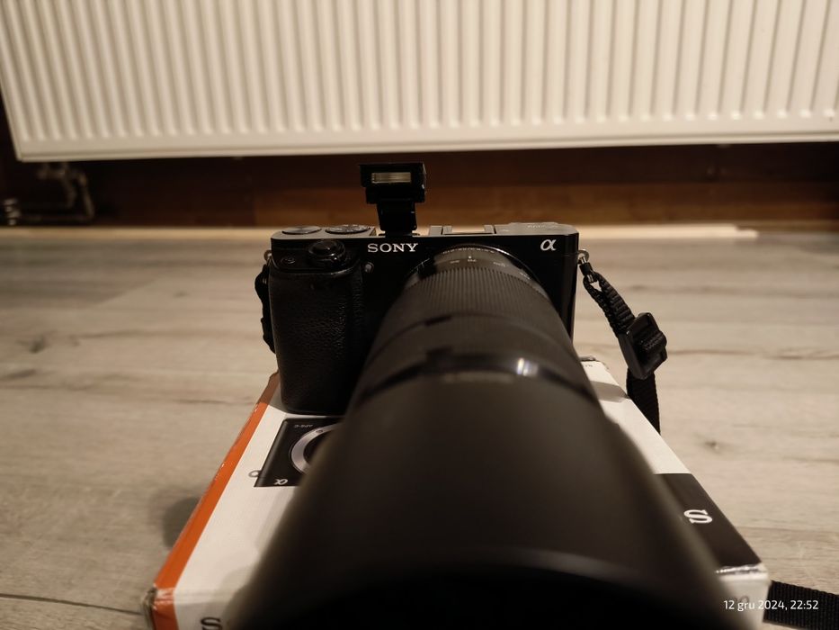 Aparat Sony A6000 / bogate wyposażenie