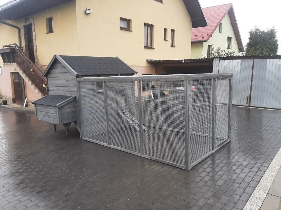 Kurnik dla kur z wolierą