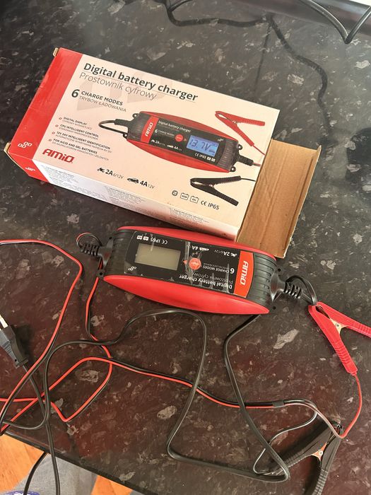 Зарядний пристрій для гелевих та Agm акумуляторів