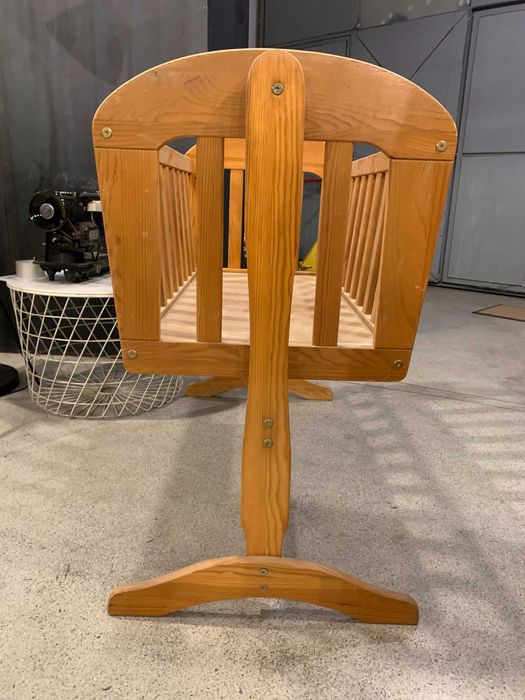 Berço de Madeira pinho antigo vintage