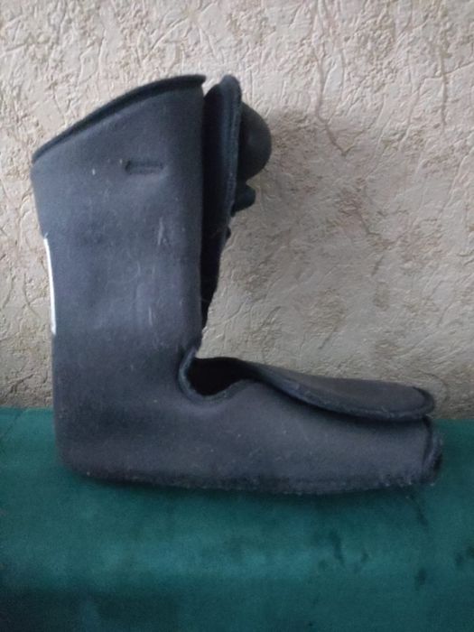 Пневматичний чобіт для стабілізації замість гіпсу Ossur Rebound Air Wa