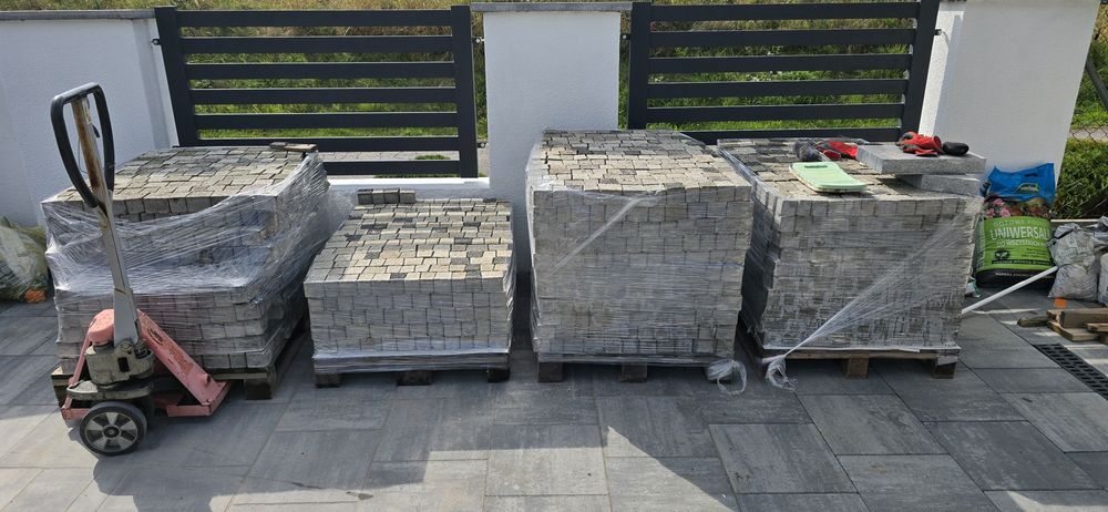 Kostka brukowa z rozbiórki